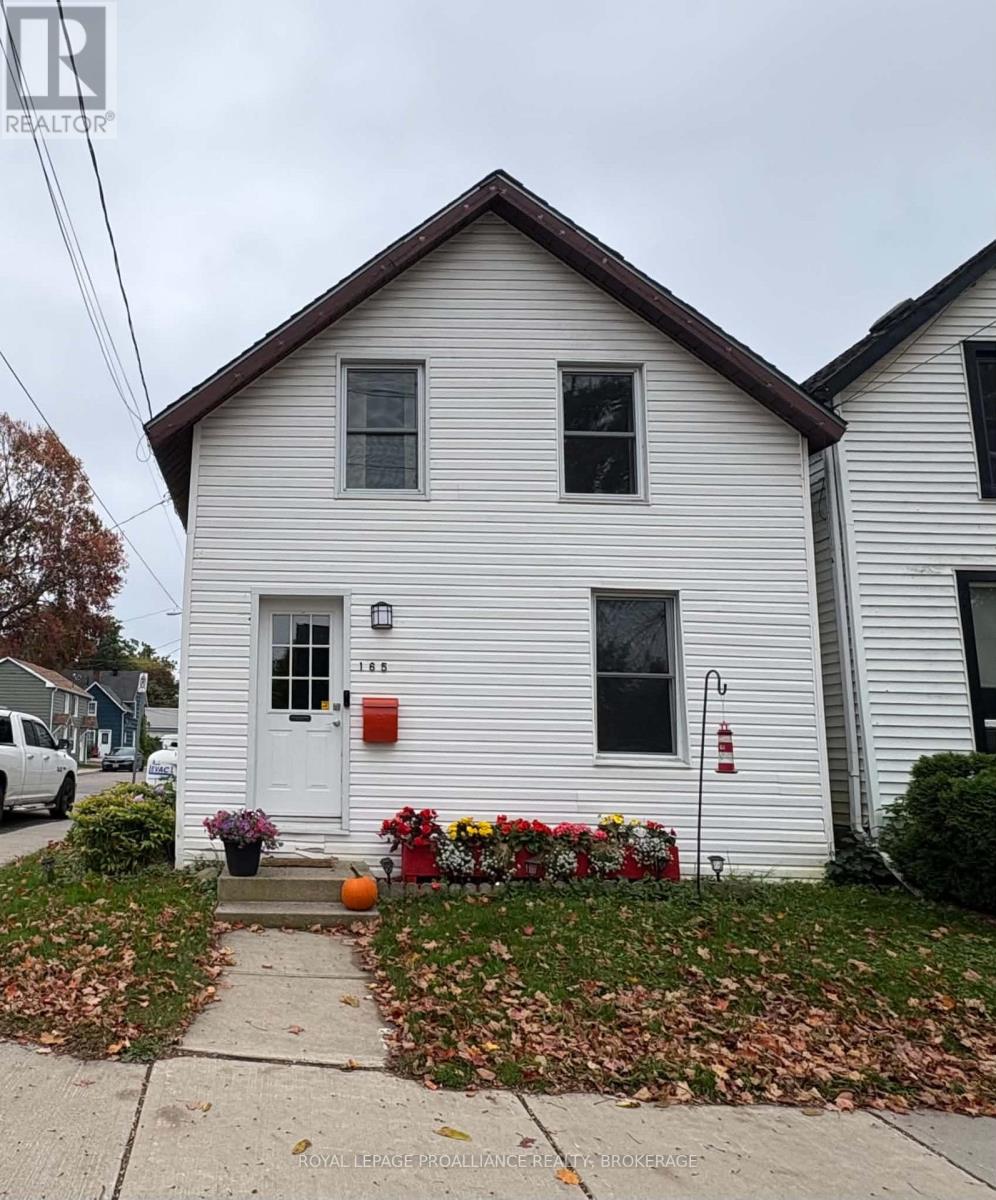 165 PEARL STREET W - 2