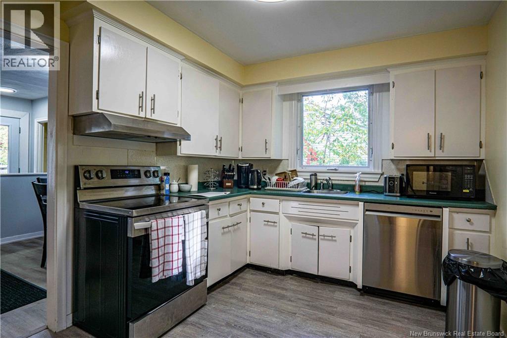40 Hillcourt Drive - 11