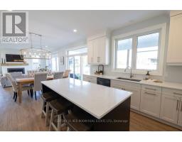 Kitchen - 2558 Terry Fox Court, Strathroy Caradoc, ON N0L1W0 Photo 14