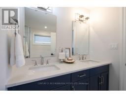 2558 Terry Fox Court, Strathroy Caradoc, ON N0L1W0 Photo 22