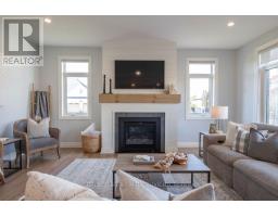 Pantry - 2558 Terry Fox Court, Strathroy Caradoc, ON N0L1W0 Photo 7