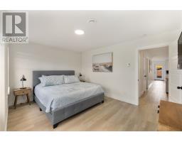 8 Rembrandt Boulevard thumbnail 21