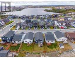 8 Rembrandt Boulevard thumbnail 3