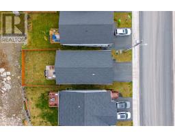 8 Rembrandt Boulevard thumbnail 35