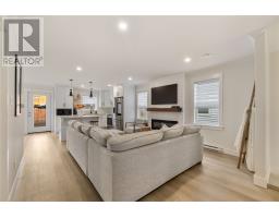 8 Rembrandt Boulevard thumbnail 6