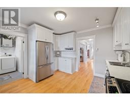90 Cabot Street thumbnail 13