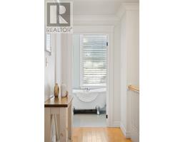 90 Cabot Street thumbnail 29
