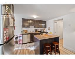 90 Cabot Street thumbnail 33