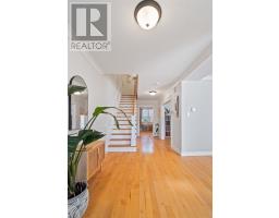 90 Cabot Street thumbnail 4