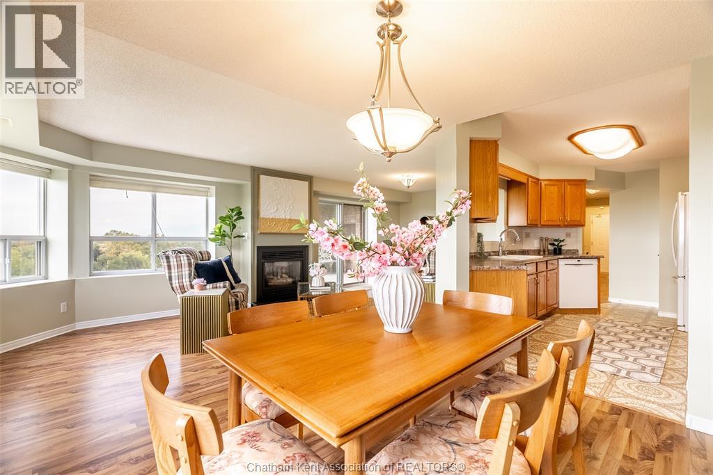 #903 10 Van Allen AVENUE - 15