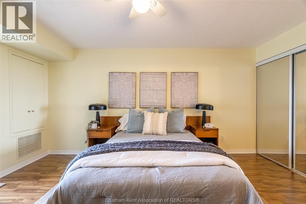 10 Van Allen Avenue — photo 19
