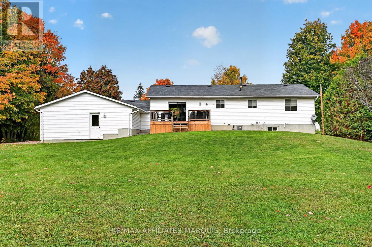 113 BAY ROAD - 46