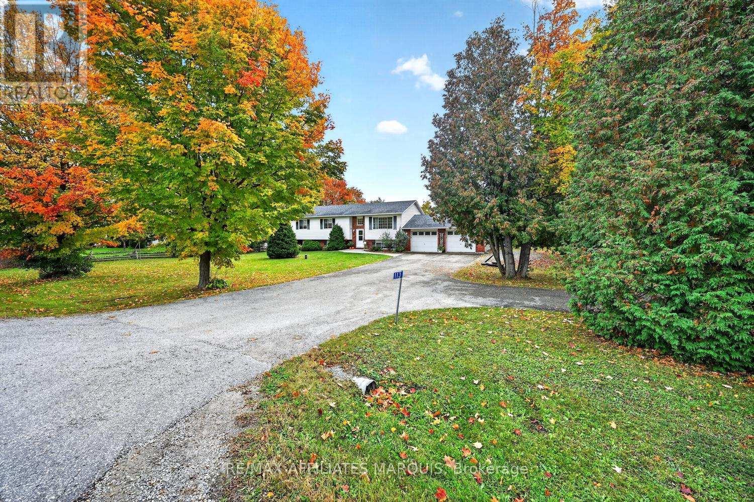113 BAY ROAD - 48