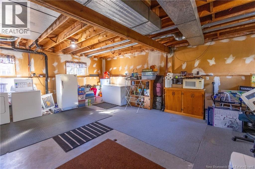166 Mount View Road - 25