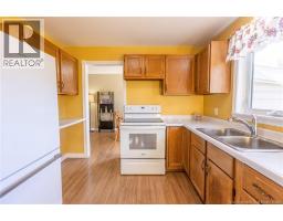 166 Mount View Road, Sackville, NB E4L1N4 Photo 13