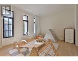 127 Yonge Boulevard, Toronto, ON M5M3H2 Photo 46