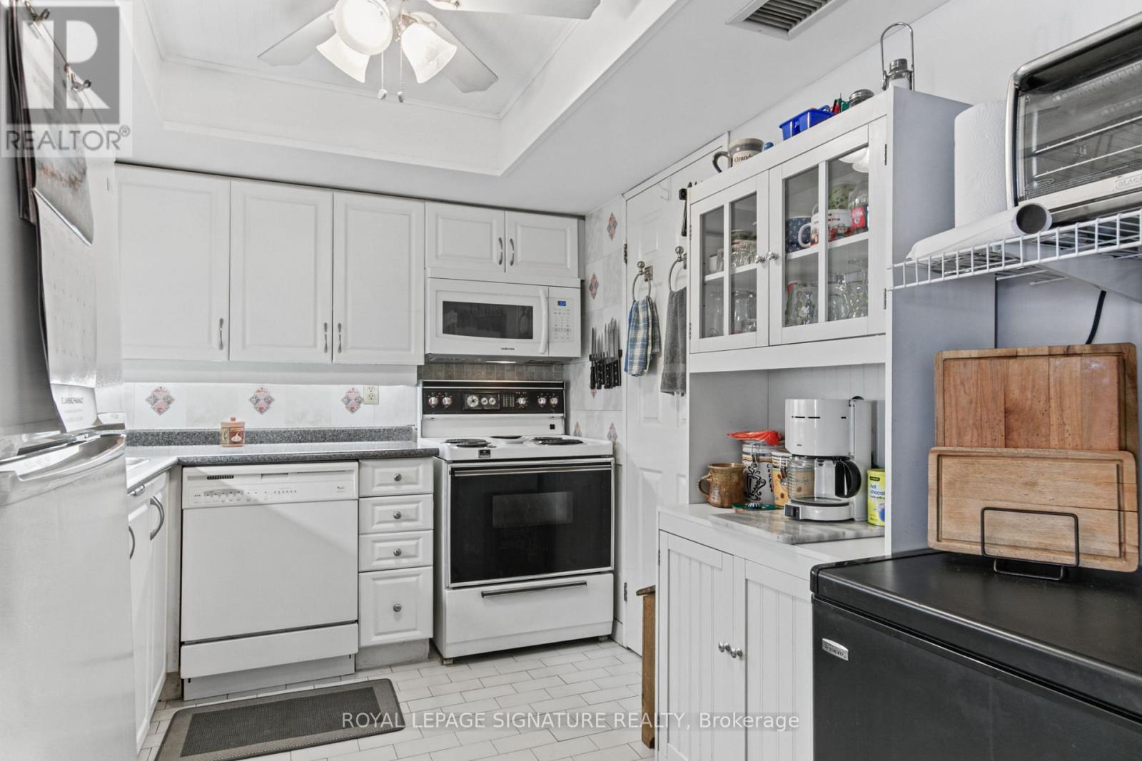 722- 65 Scadding Avenue, Toronto, ON photo 17