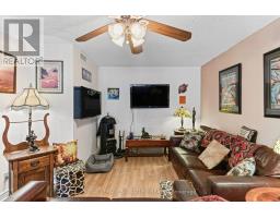 722 - 65 Scadding Avenue, Toronto, ON M5A4L1 Photo 10