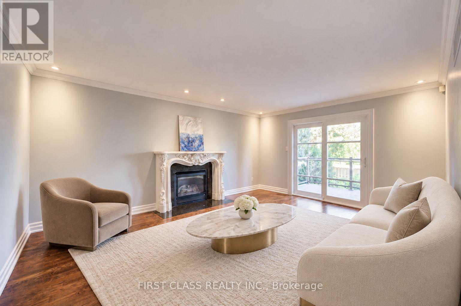 54 Magpie Crescent, Toronto, ON photo 18