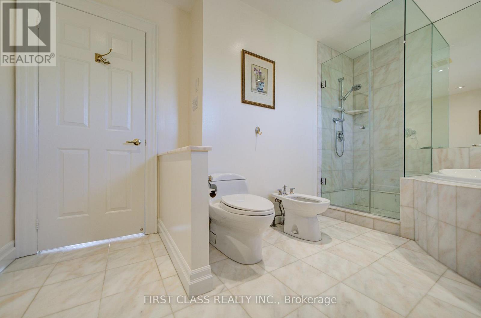 54 Magpie Crescent, Toronto, ON photo 28