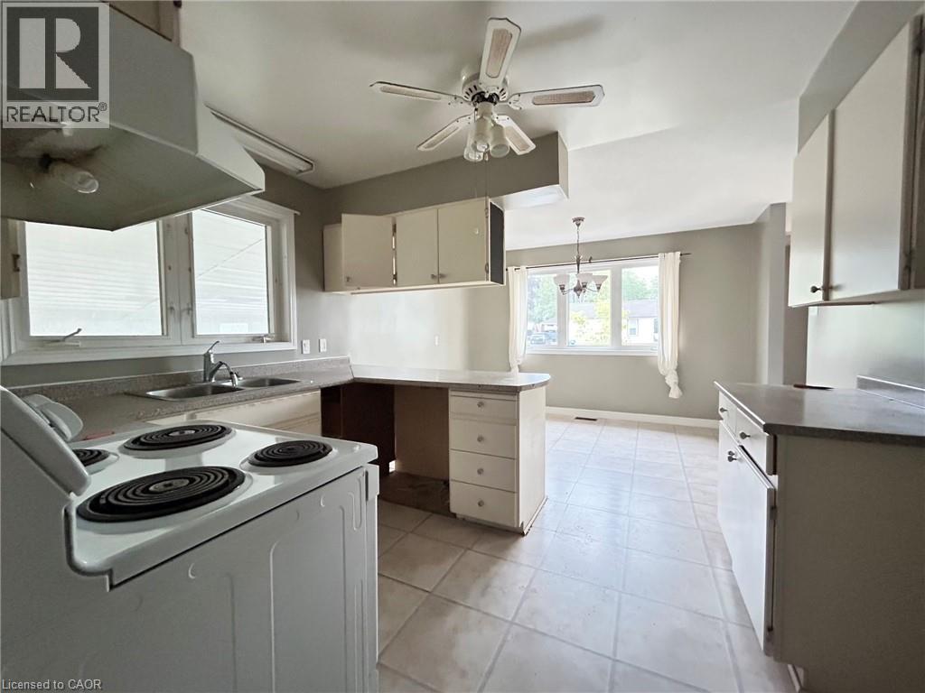 394 Albert Street — photo 10