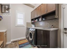 163 Heintzman Crescent, Vaughan, ON L6A4T8 Photo 15