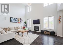163 Heintzman Crescent, Vaughan, ON L6A4T8 Photo 9