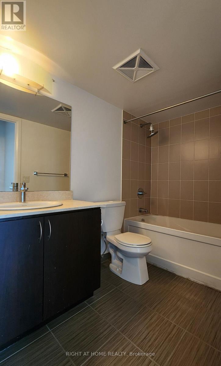 370 Highway 7 Avenue East — photo 8