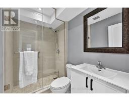 31 Lyall Stokes Circle, East Gwillimbury, ON L0G1M0 Photo 24