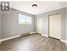 2pc Bathroom - 1764 Caldwell Road, Eastern Passage, NS B3G1J4 Photo 10
