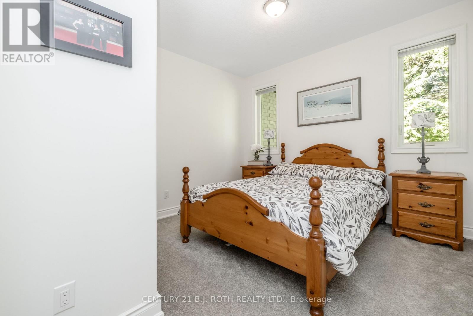 2 Sycamore Circle — photo 28