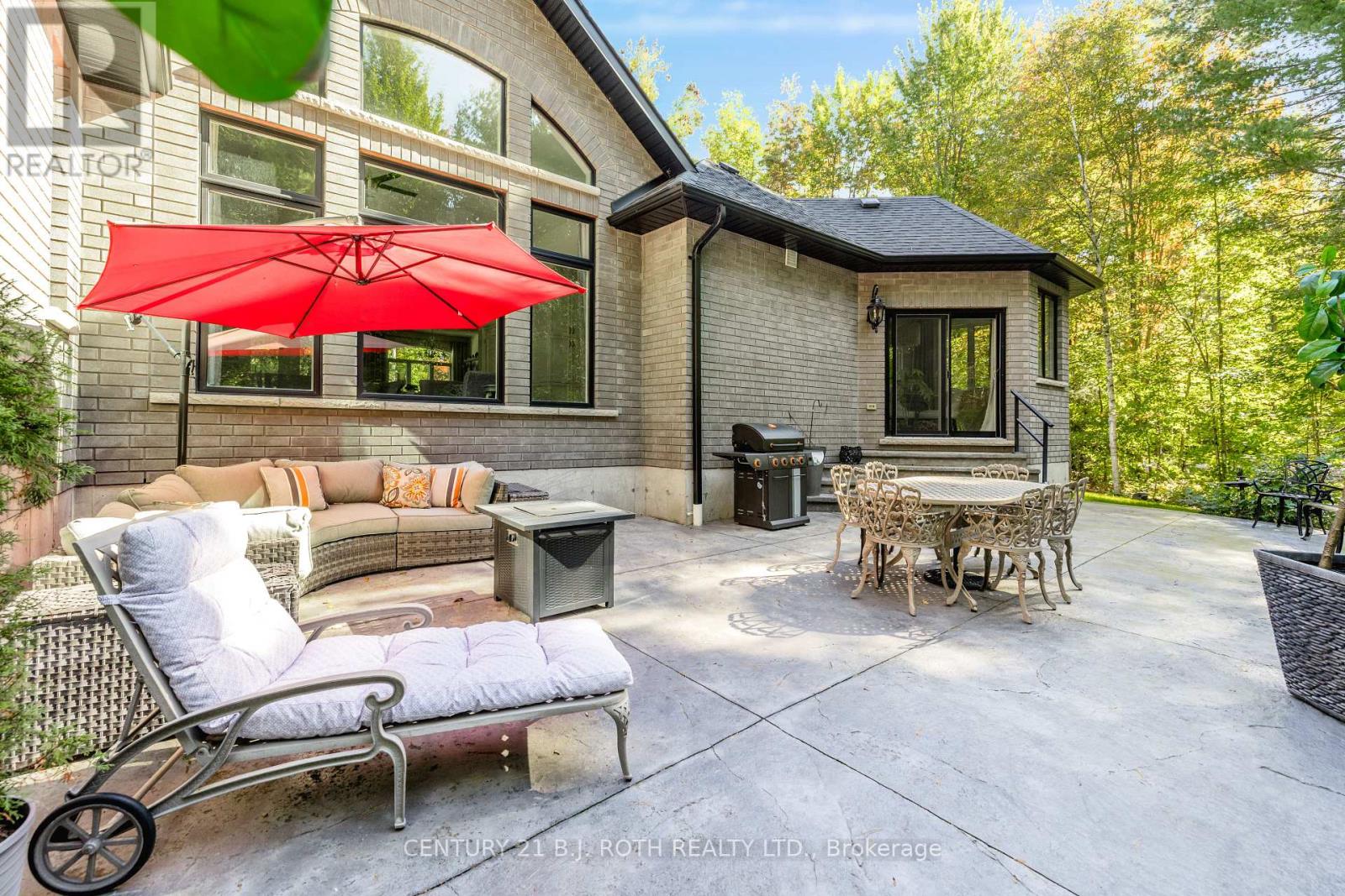 2 Sycamore Circle — photo 41