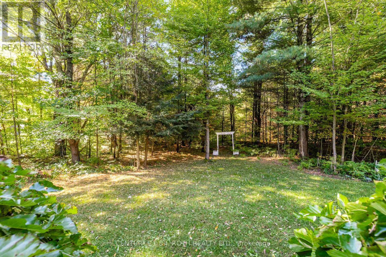 2 Sycamore Circle — photo 43