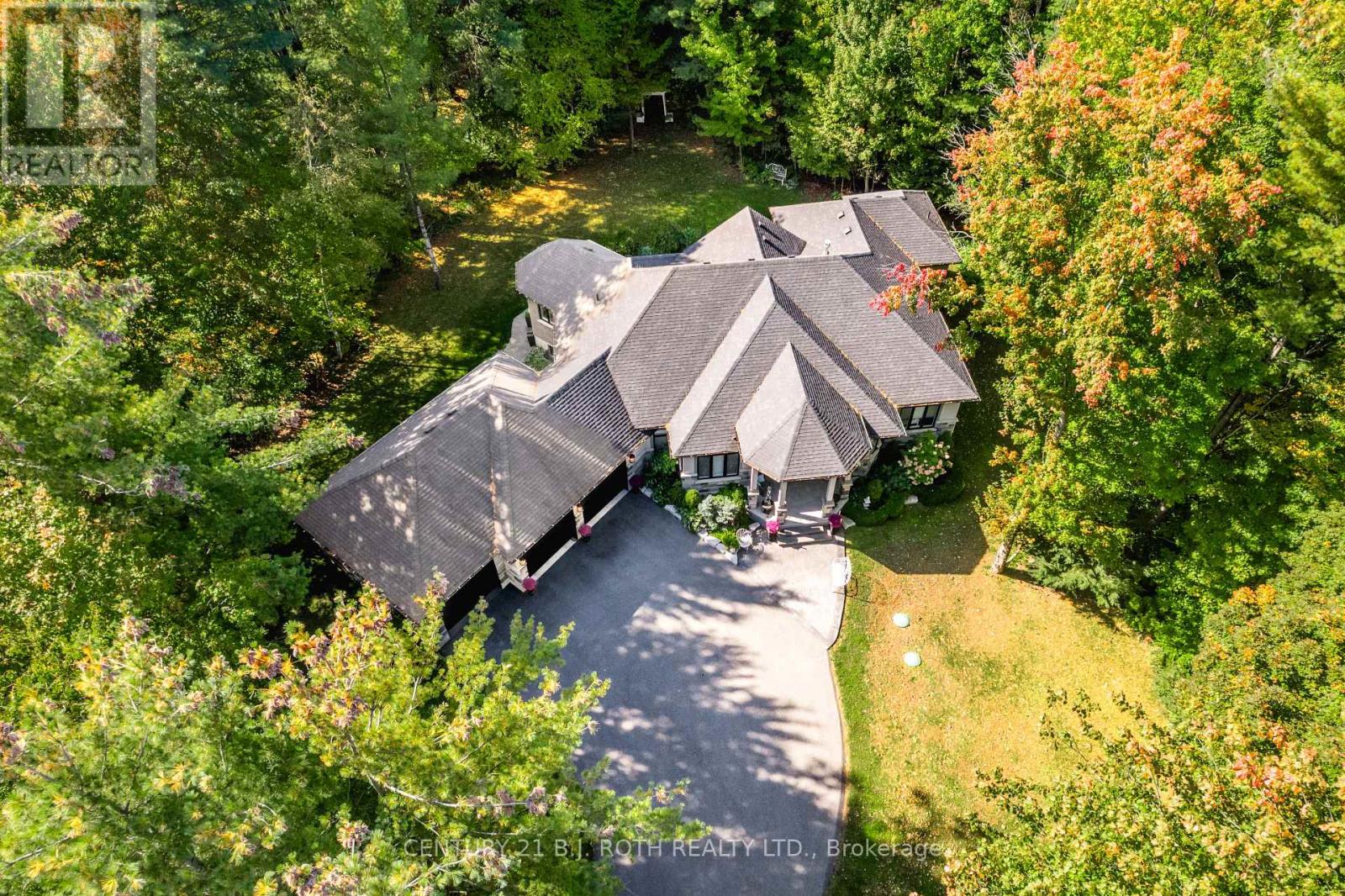 2 Sycamore Circle — photo 45