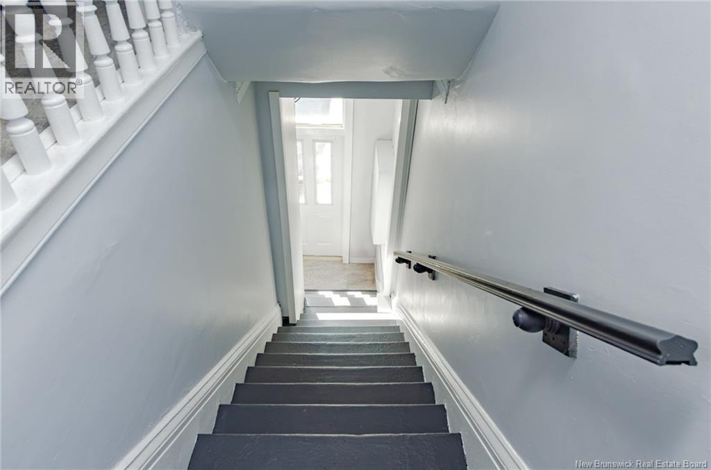 143 Elliott Row - 10