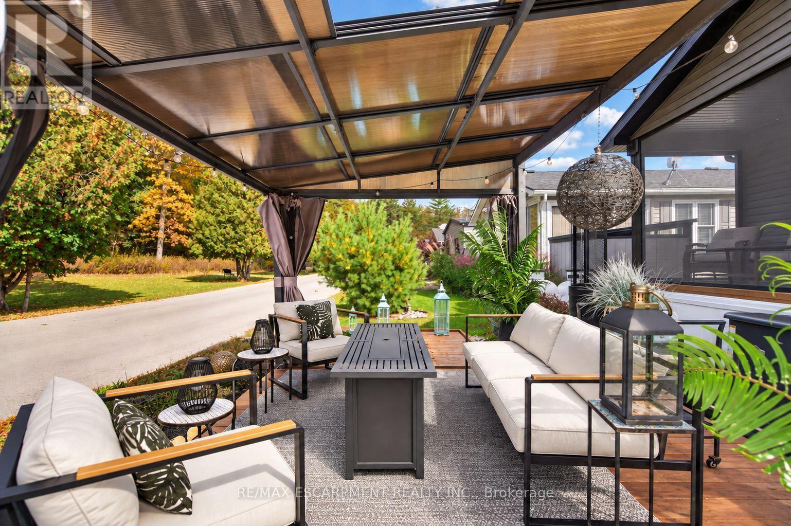 5 OAK STREET - 4449 MILBUROUGH LINE - 30