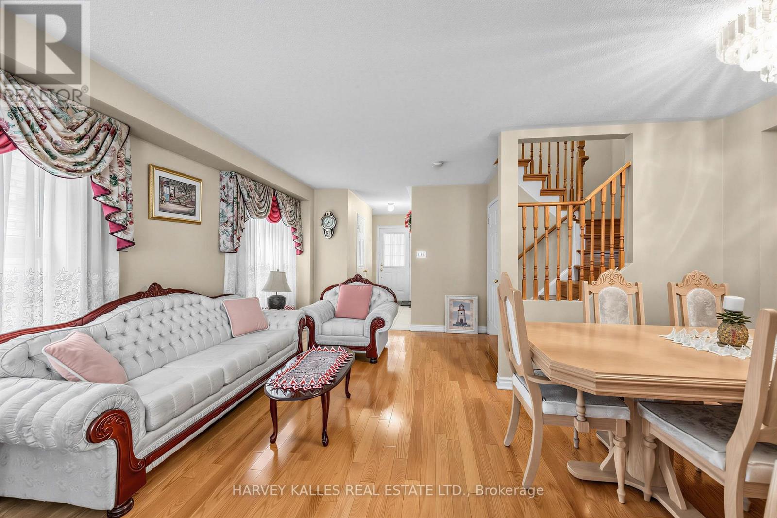 39 Ridgefield Court, Brampton, ON photo 7