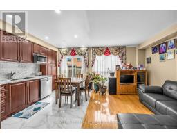 Bedroom 3 - 39 Ridgefield Court, Brampton, ON L6P1B4 Photo 11
