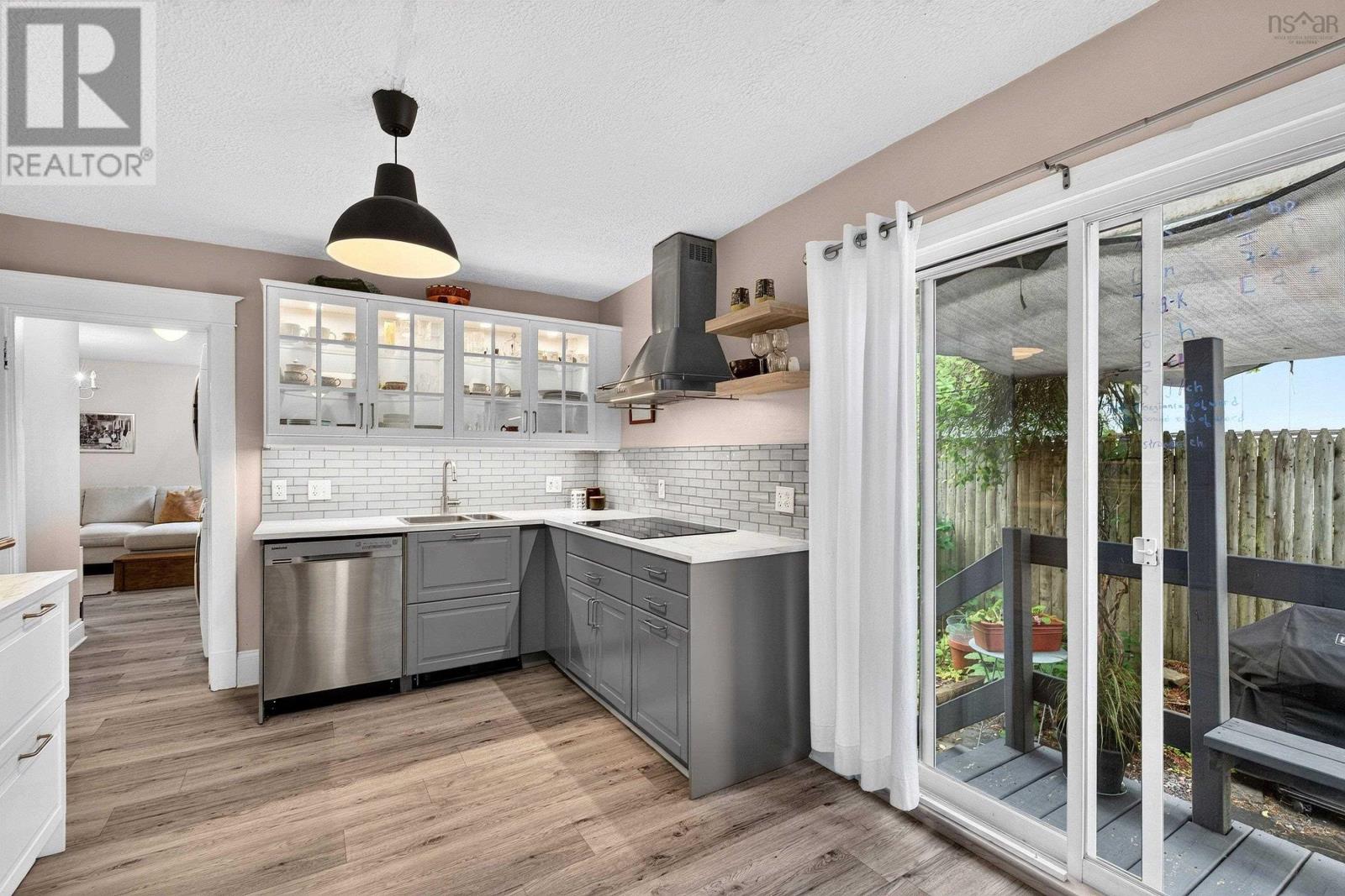 Property 11 of 36 of 10 Braeburn Road