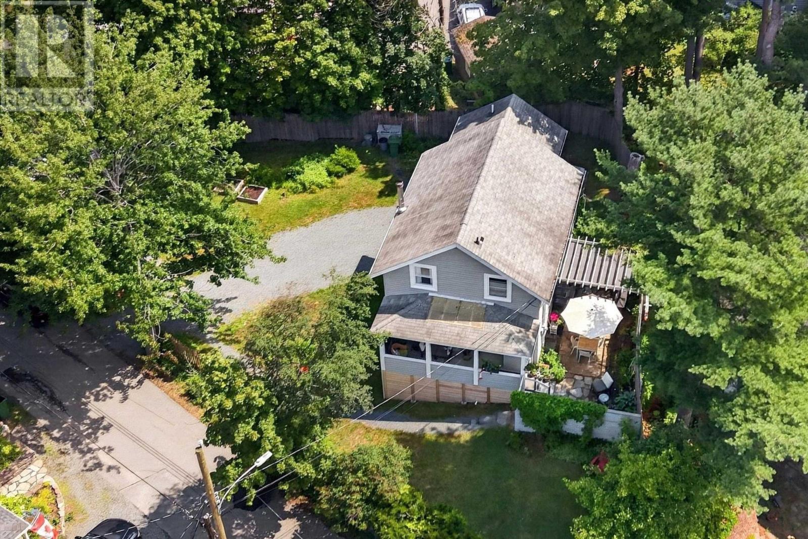Property 32 of 36 of 10 Braeburn Road