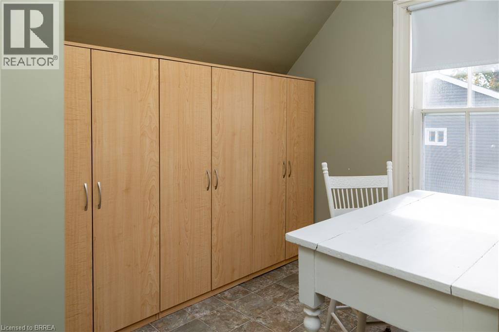 60 Simcoe Street — photo 22