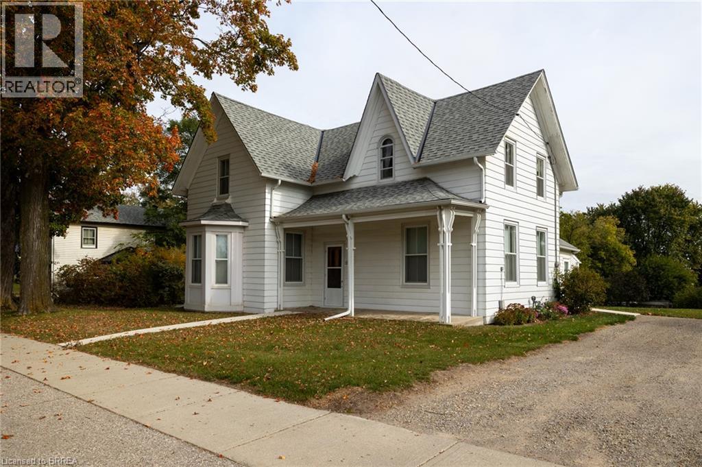 60 Simcoe Street — photo 4
