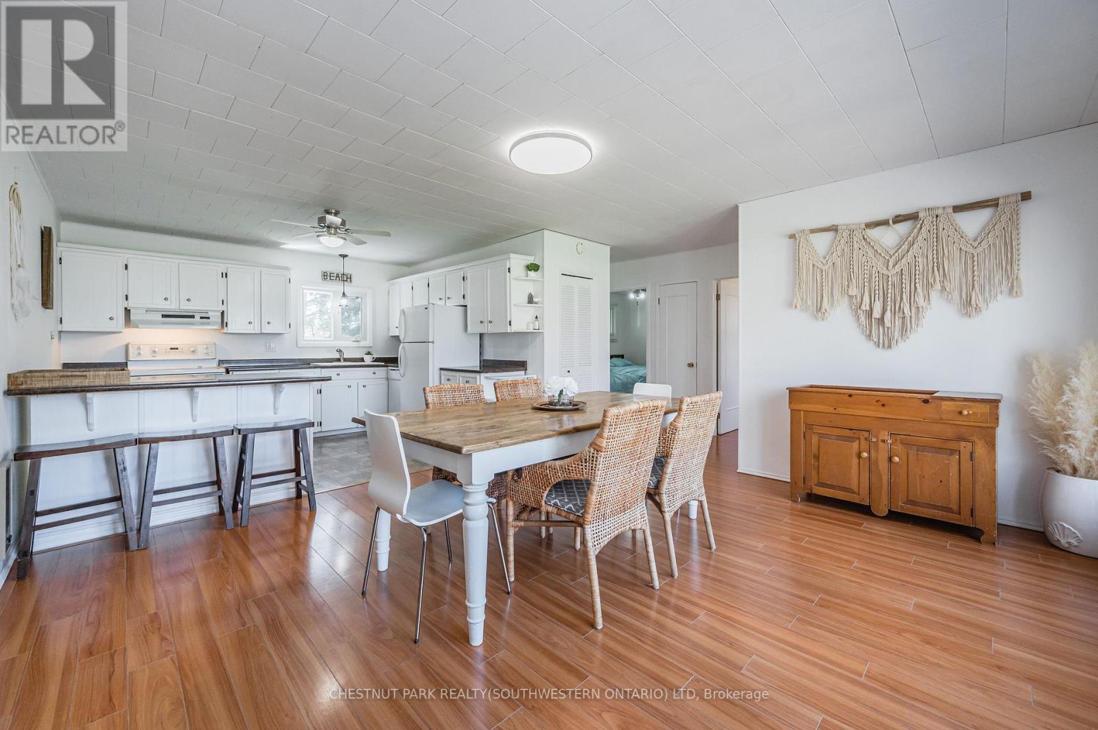 72562 PRINCESS STREET - 11