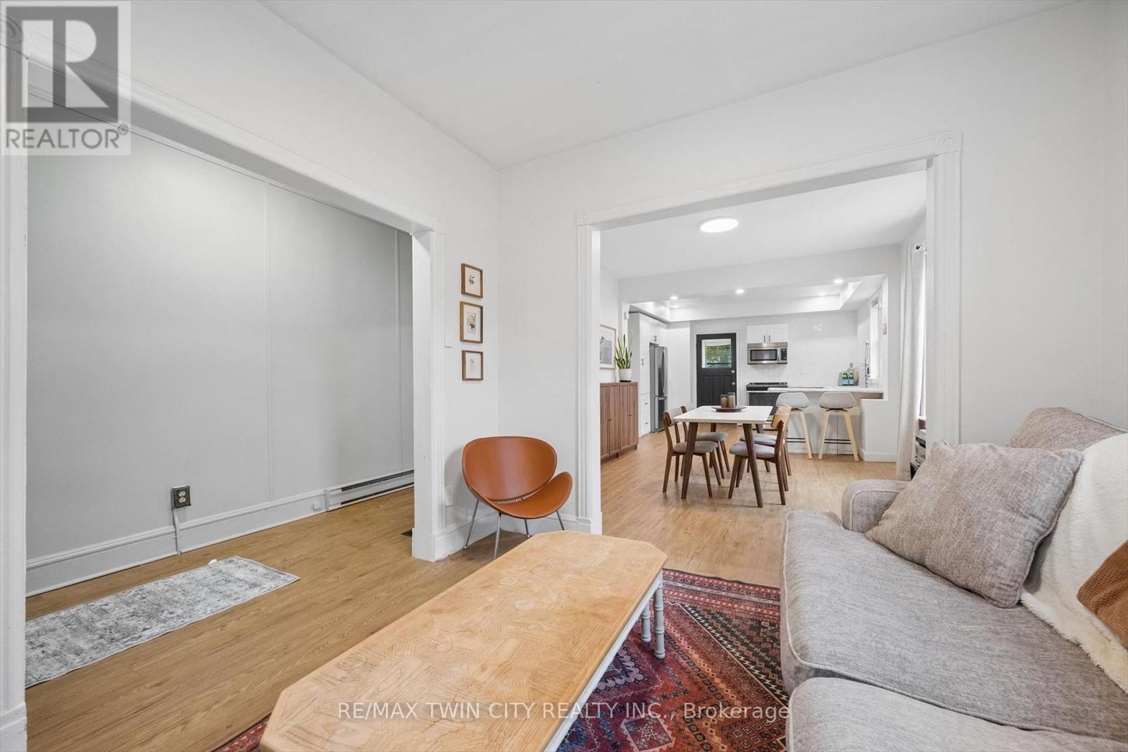 29 VICTORIA AVENUE - 10