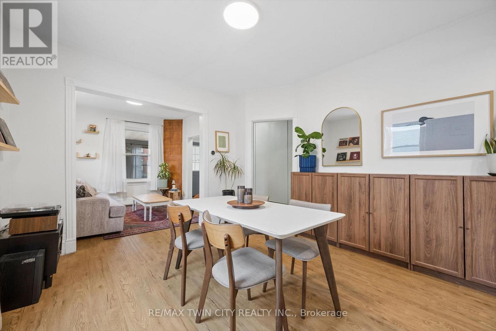 29 VICTORIA AVENUE - 14
