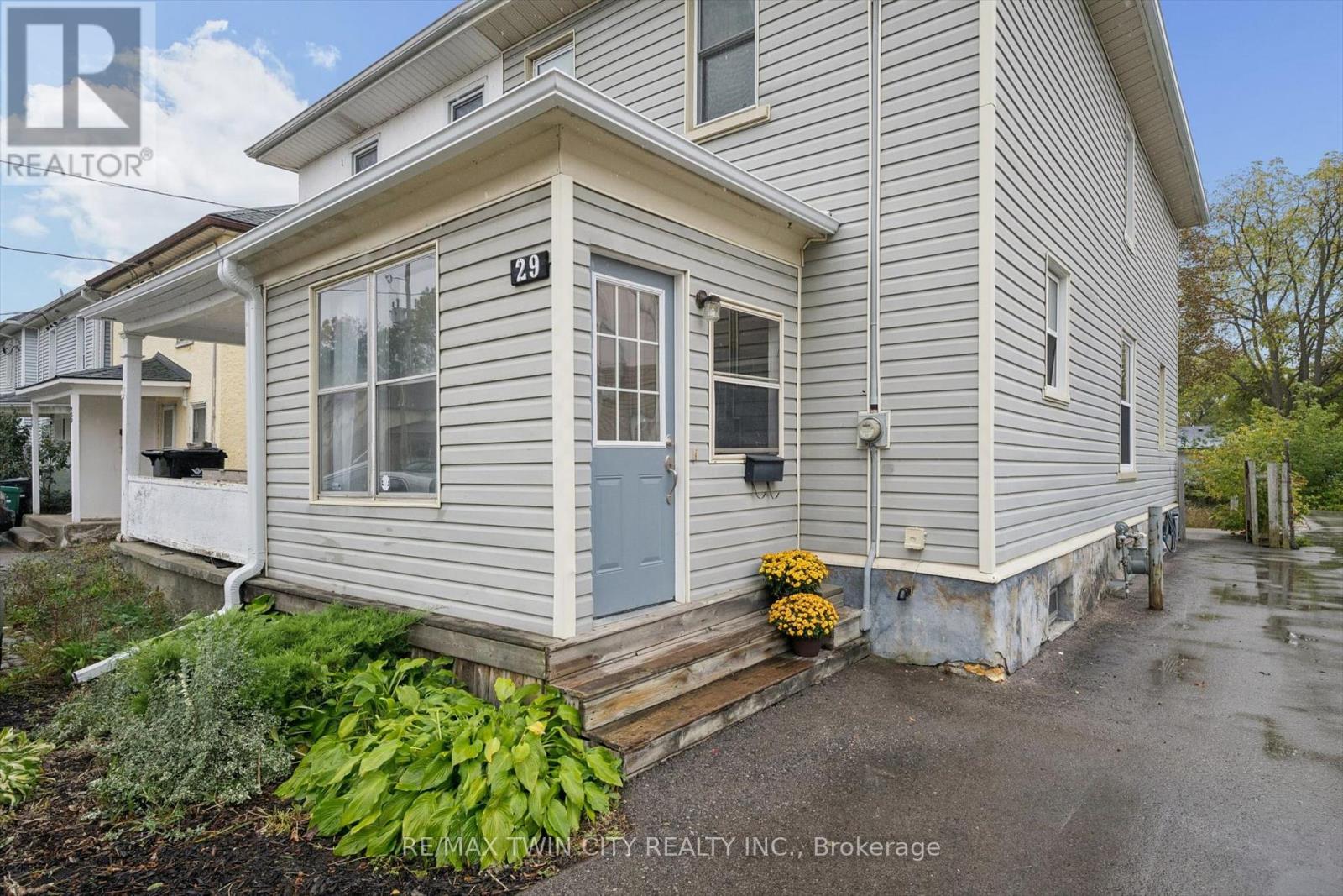 29 VICTORIA AVENUE — photo 3