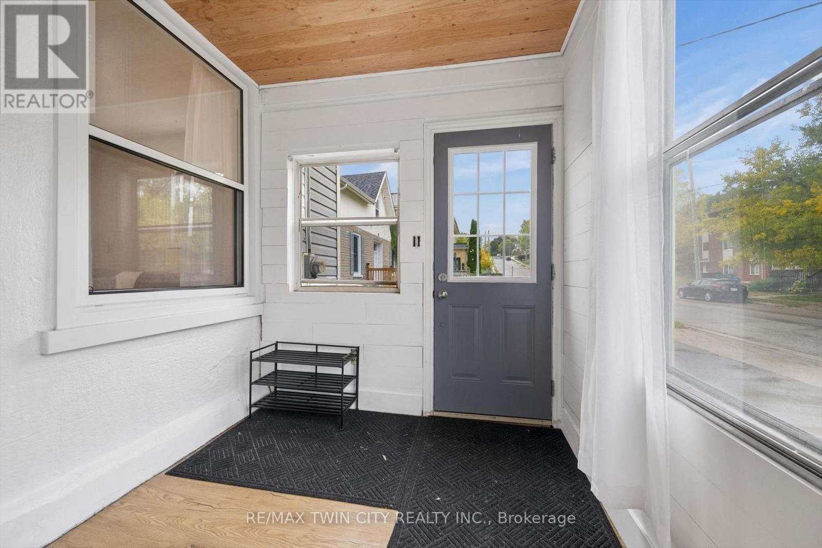 29 VICTORIA AVENUE - 4