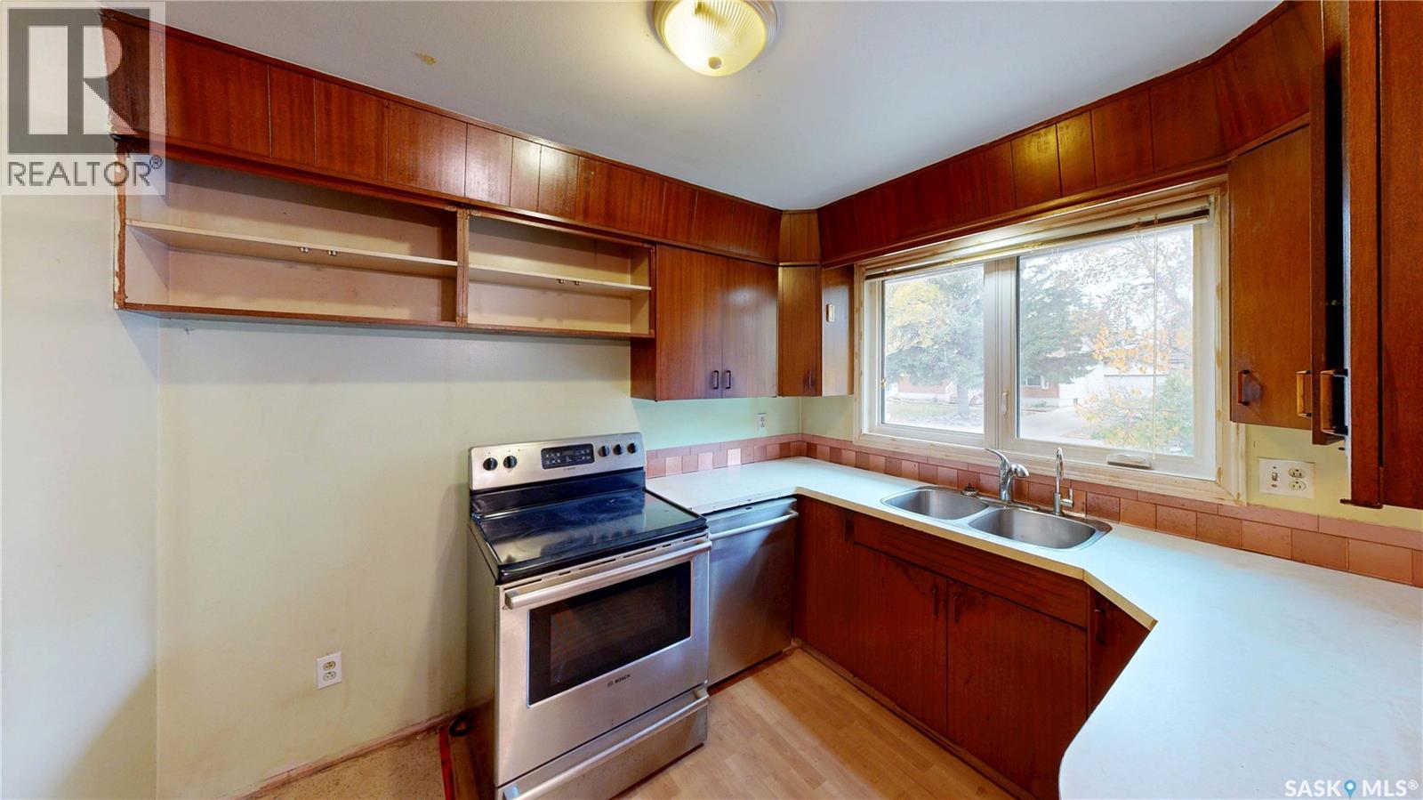 2943 Lacon STREET, Regina — photo 2