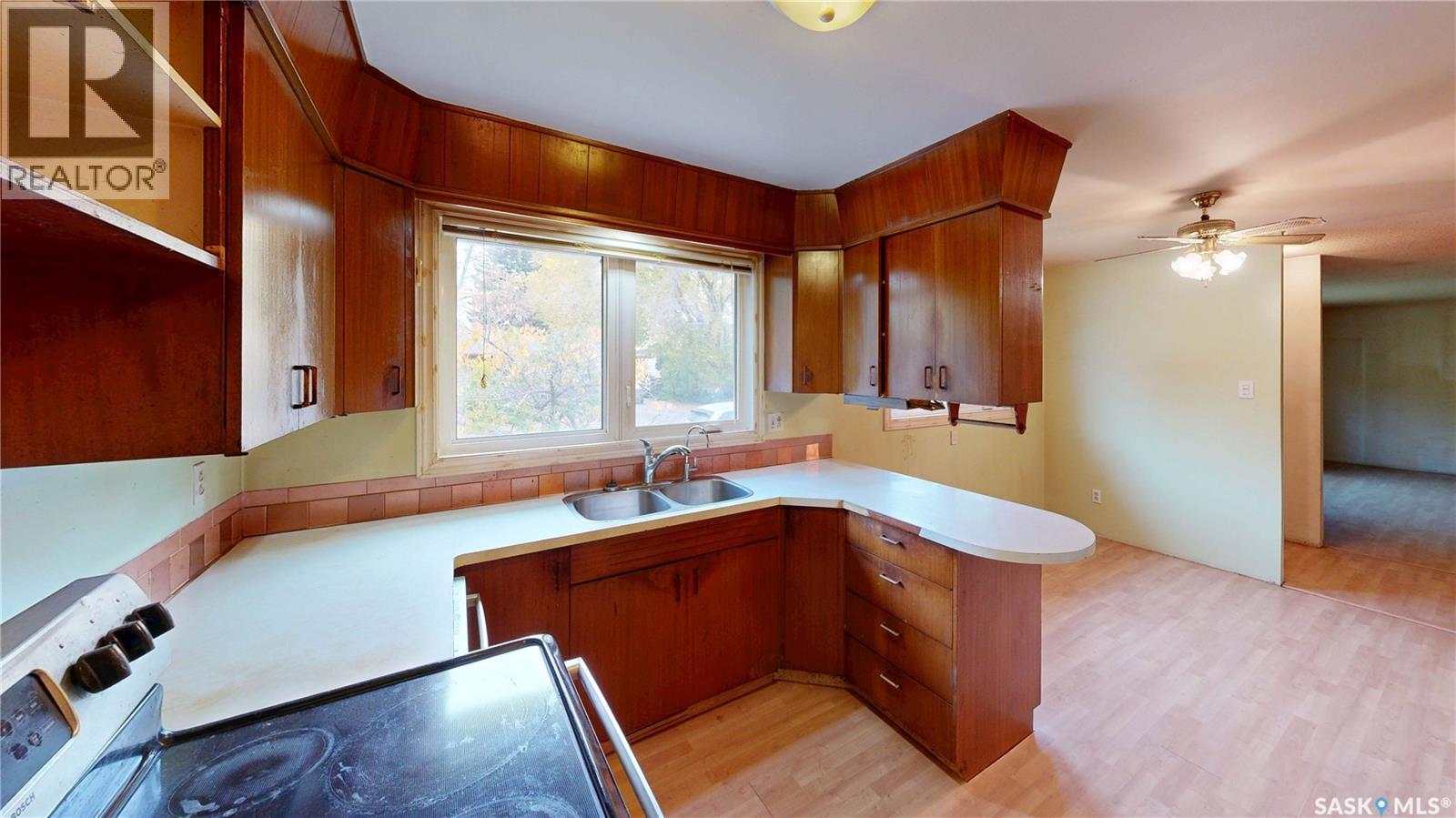 2943 Lacon STREET - 3