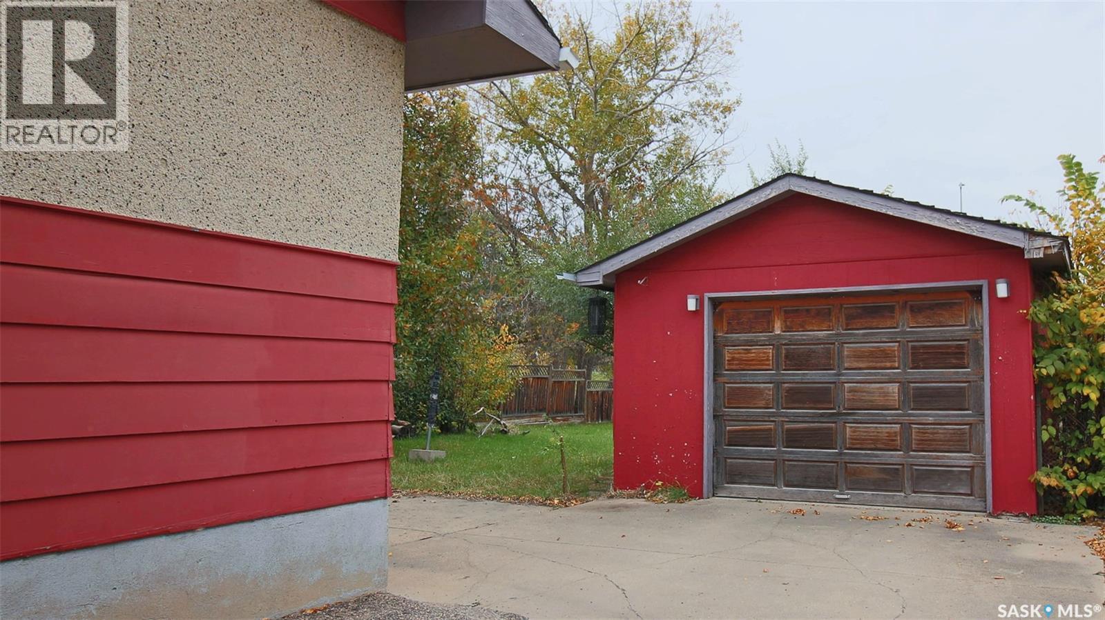 2943 Lacon STREET - 41